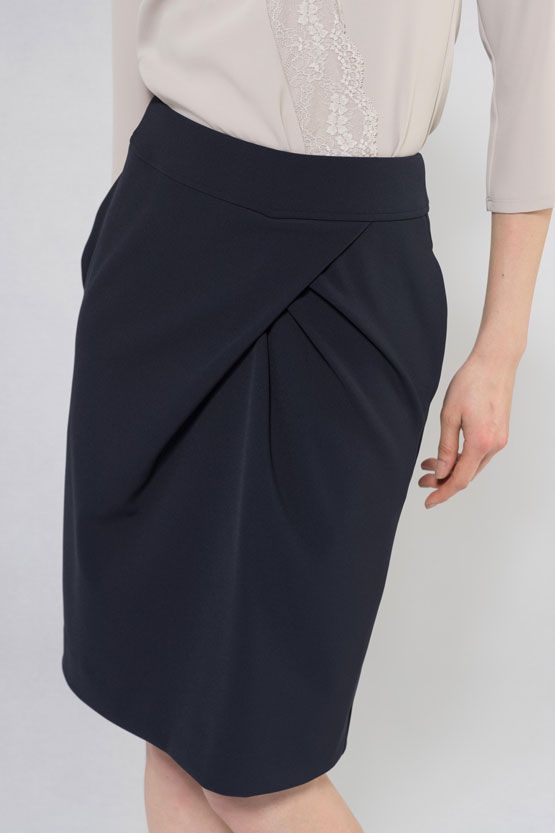 Navy Design Tuck Skirt