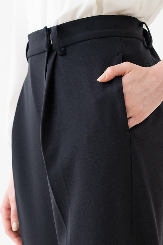 All-Season Material: Smart Stretch Black Wrap-Tuck Pants
