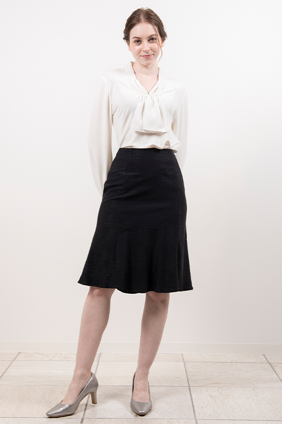 Stretch Jacquard: Black Knee-Length Mermaid Skirt