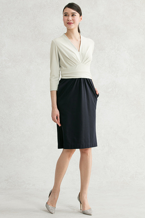 Gray × Navy Docking Shell Dress
