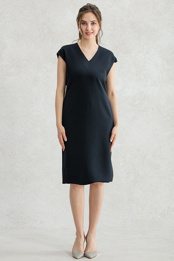 Suit Friendly: Airy Stretch Navy Bizsack Dress