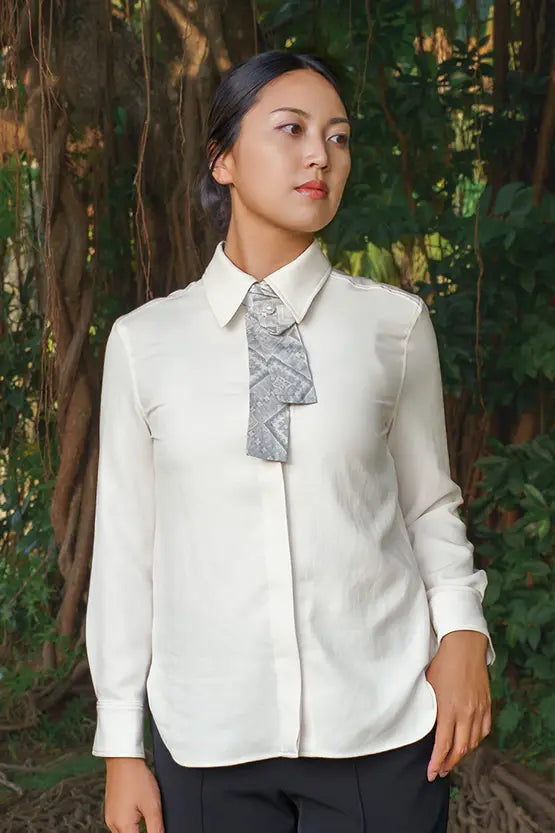Authentic Oshima Tsumugi: Stretch Georgette Shirt with Bow Tie