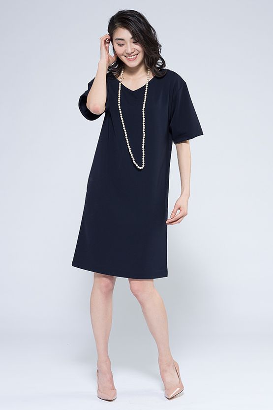 Body Shape Correction: Navy Sack Dress