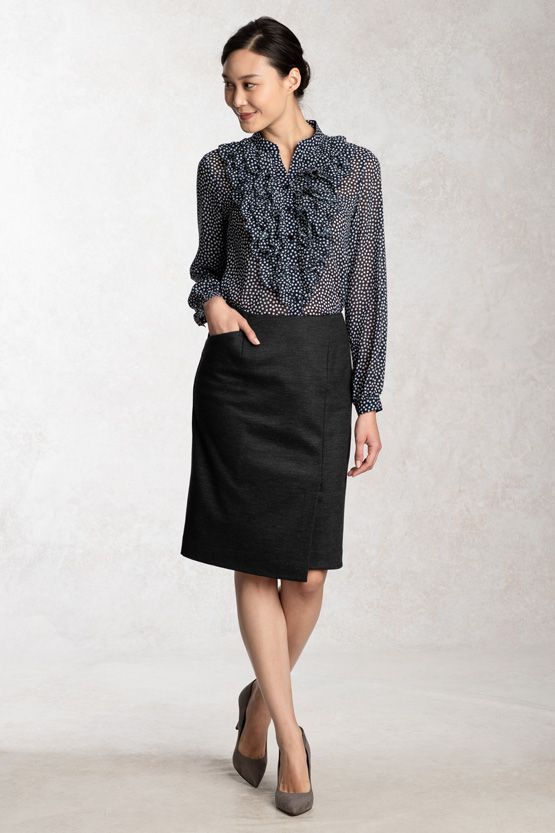 Setup: Charcoal Gray Wrap Skirt
