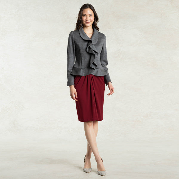 TONE DOWN WITH MEDIUM GRAY