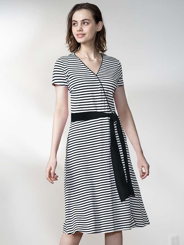 White X Black Natural Wrap-Style Short Sleeve Dress