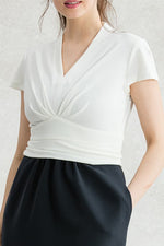 All-Season Material: White X Dark Navy Docking Shell Dress