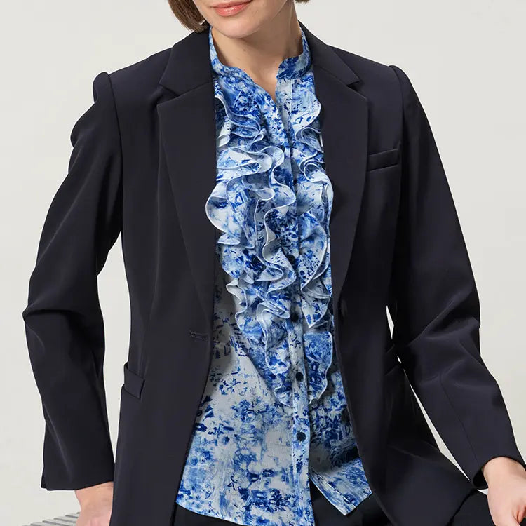 A Cool, Elegant Touch at the Suit Neckline