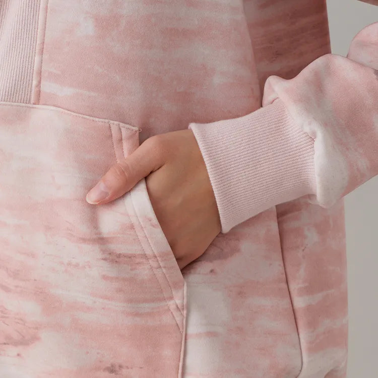 Functional pocket design offering peace of mind whether traveling or exercising