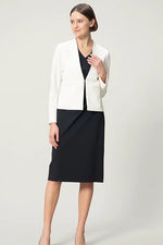 Active Stretch: V-neck daily dress