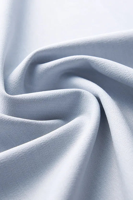 Active Stretch: V-neck daily dress