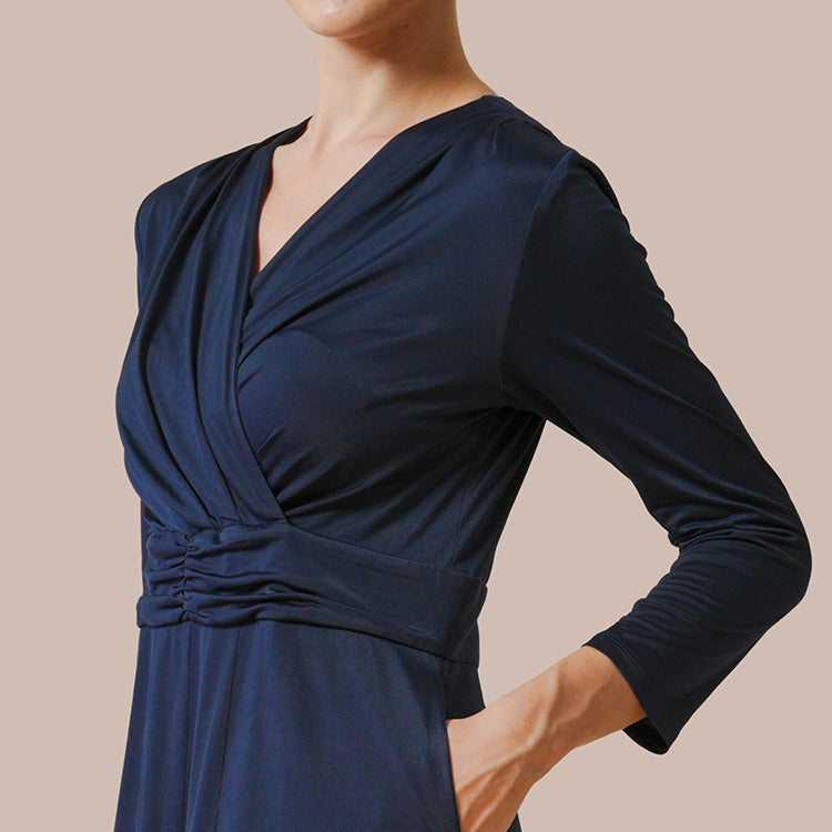 A goddess silhouette, where softness meets architectural elegance