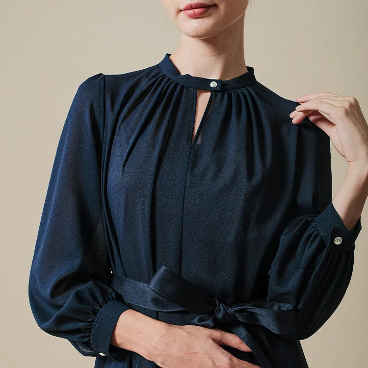 Details that highlight the charm of adults