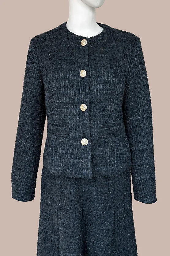 Boucle Tweed: Collarless Short Jacket