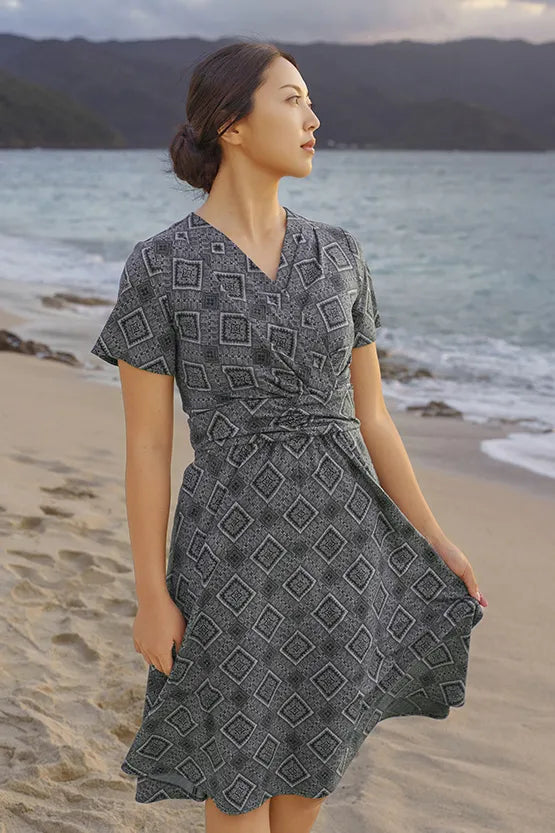 Oshima Tsumugi Design Stretch Jersey: Marilyn Dress