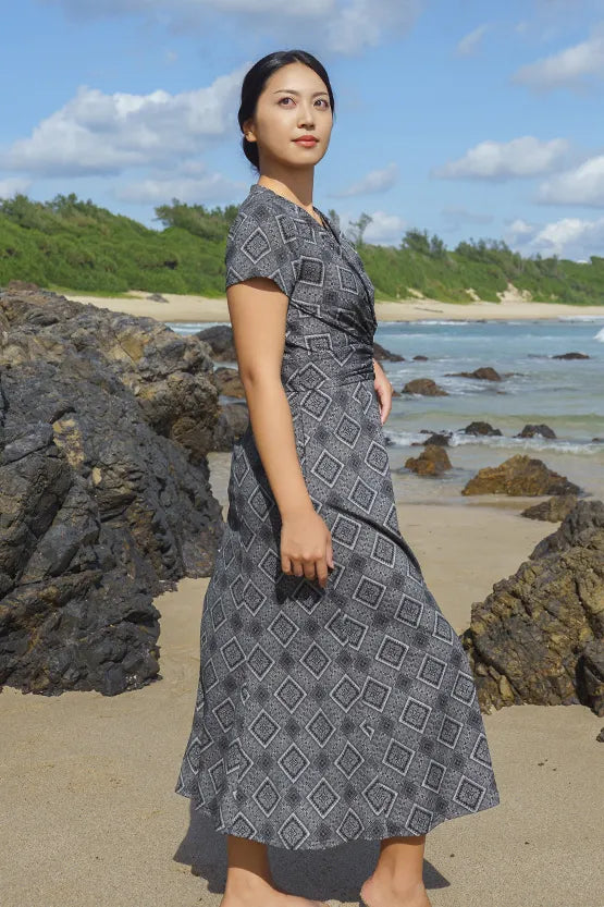 Oshima Tsumugi Design Stretch Jersey: Long Marilyn Dress