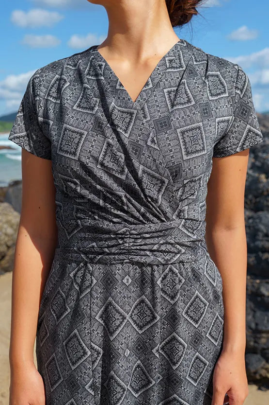 Oshima Tsumugi Design Stretch Jersey: Long Marilyn Dress
