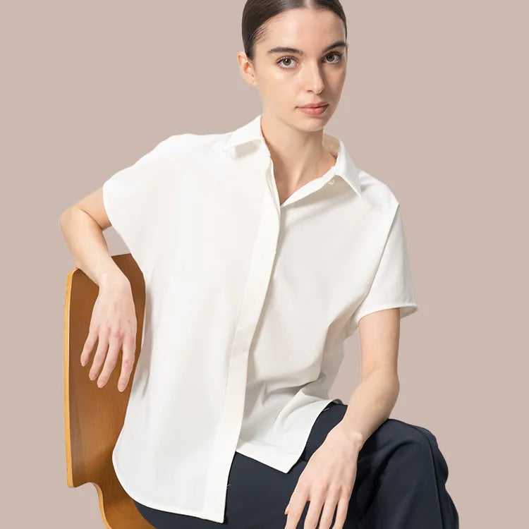 Elegant, stylish dolman blouse with a collar