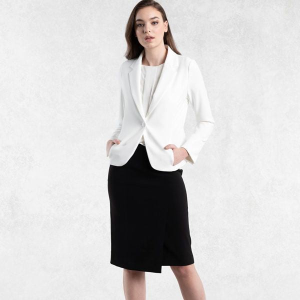 Suit style in an instant