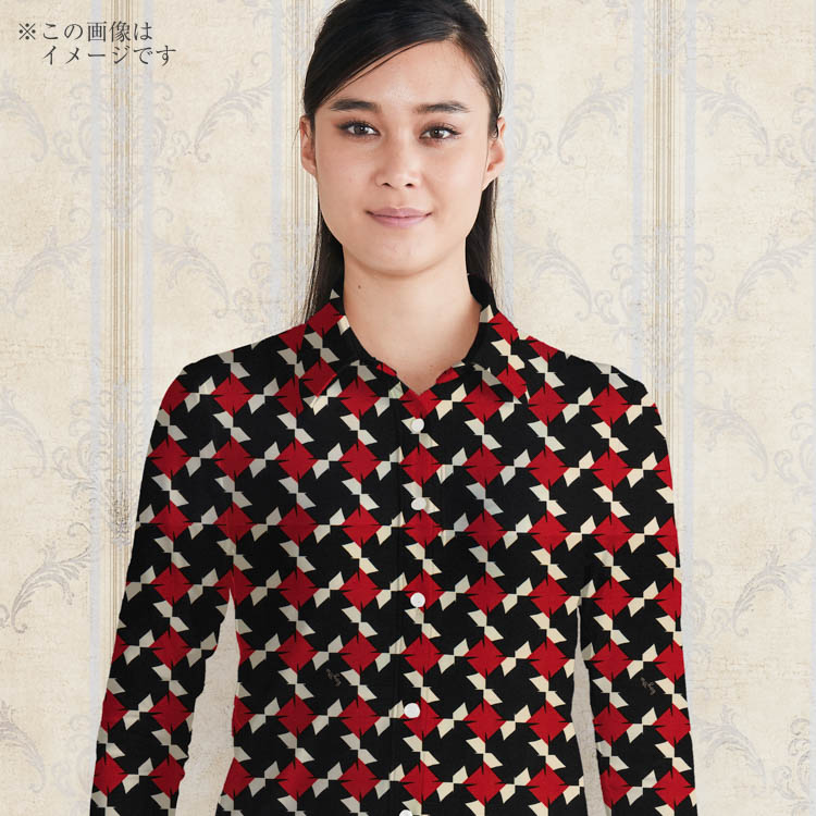 A beautiful collar makes you look neat