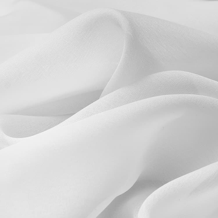 Lightweight and Wrinkle-resistant