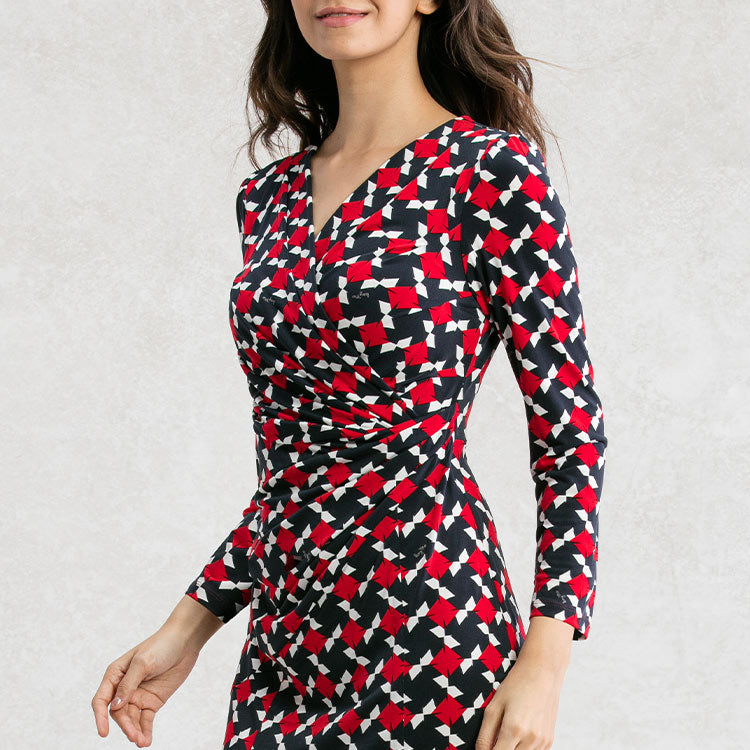 Cinched waistline