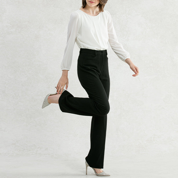 I would especially like people who don't like wearing pants to wear this!