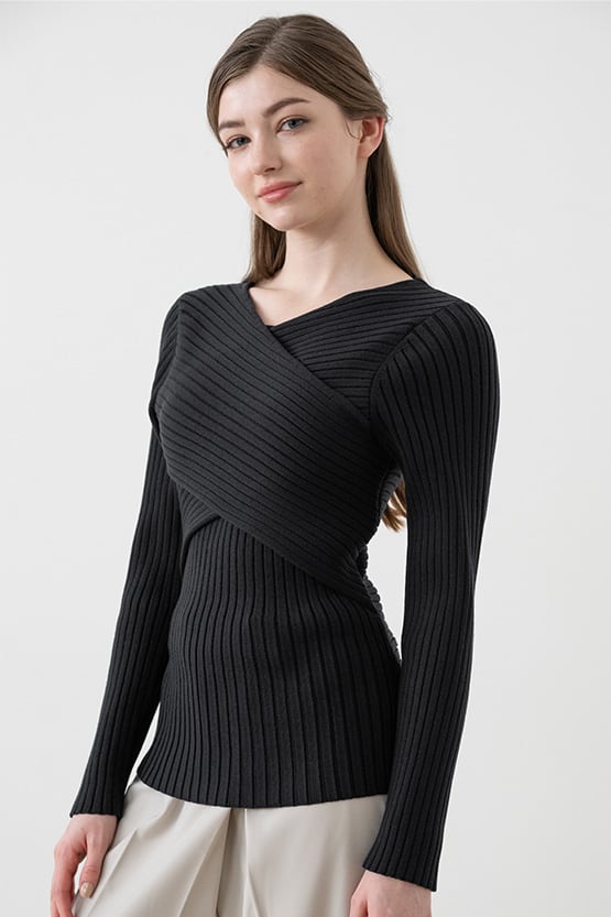 Washable Knit: Washable Knit Top In Black