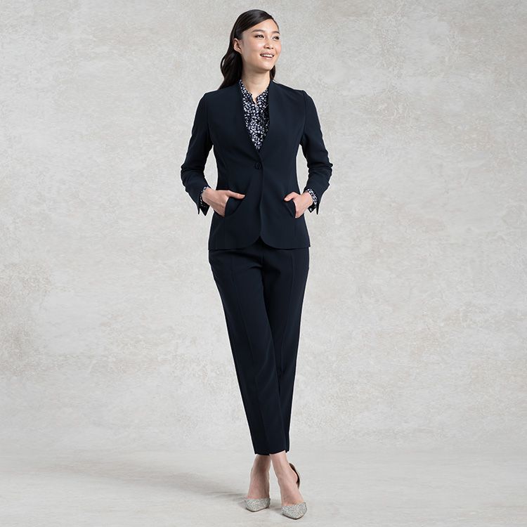 Set up with jacket made of the same material