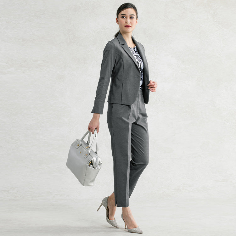 Pair with a cotton-blend jersey jacket for an instant suit set-up