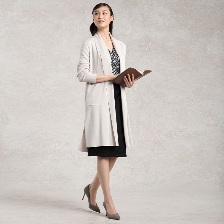 Pair with a long cardigan for days in the office