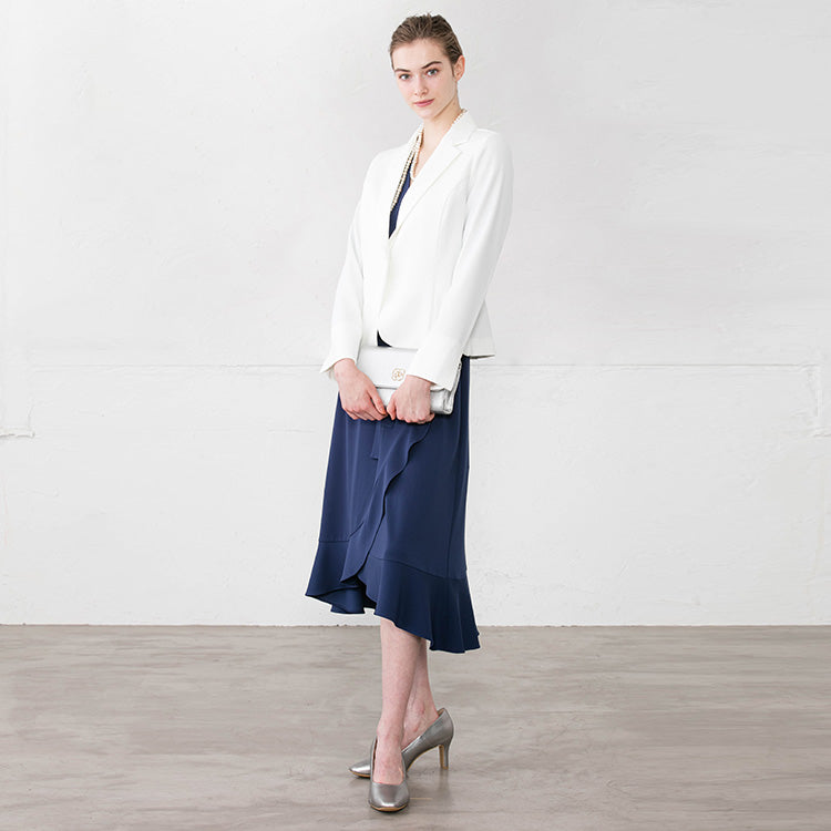 Add pearls for a gorgeous look