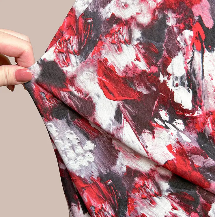 Clothes that follow your beauty in every direction
