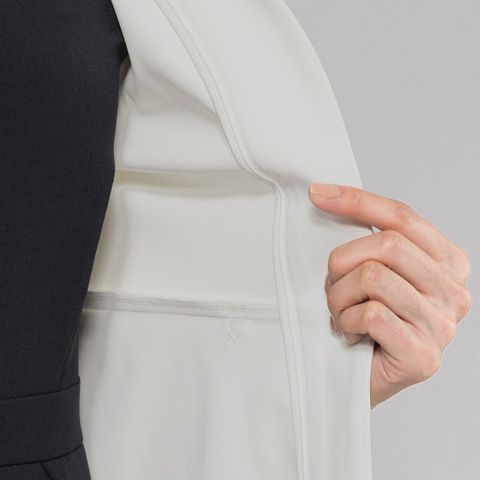 Made in Tokyo with careful sewing techniques