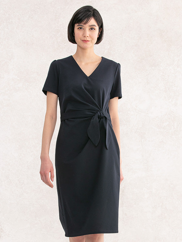 Active Cool: Cooling Navy V-Neck Daily Dress