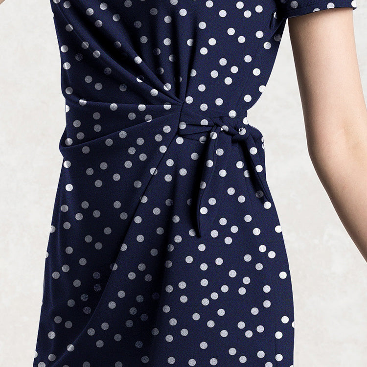 ASYMMETRIC DRAPING