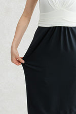 Smart Stretch: Smart Stretch White X Dark Navy Shell Docking Dress