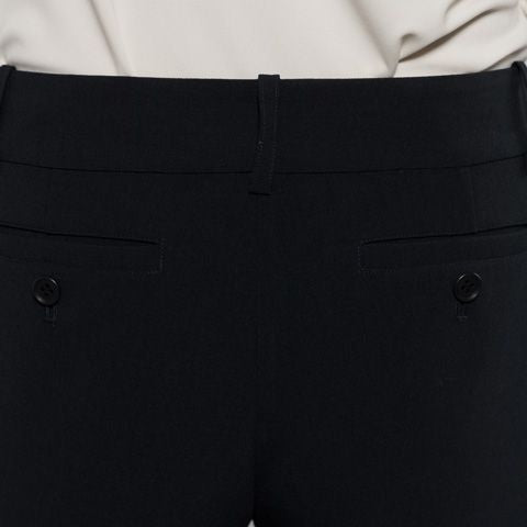 3D pattern for hip-lifting and leg-lengthening effect