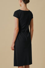 Anti-see-through: T-dress with sash