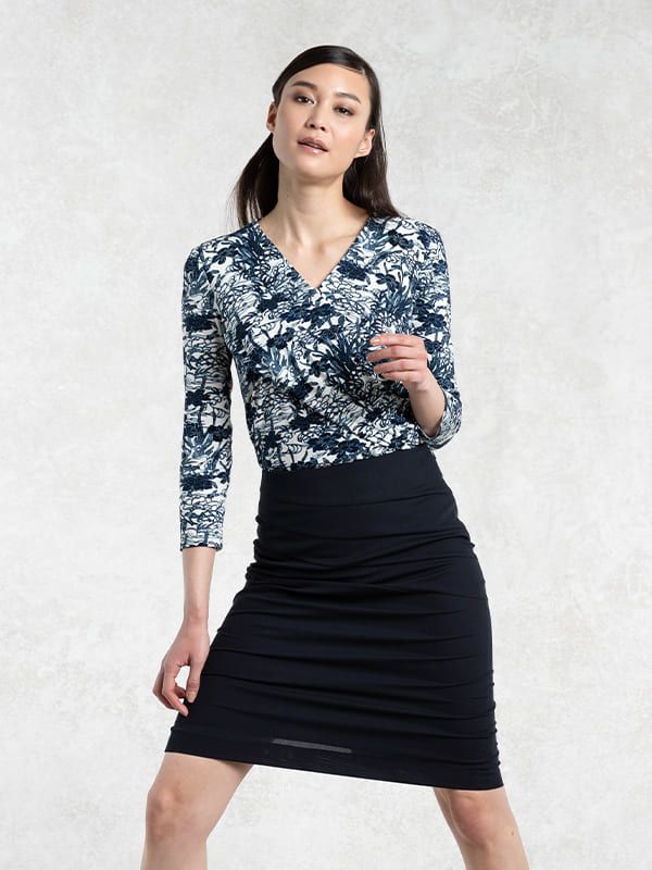 Navy Switch Skirt