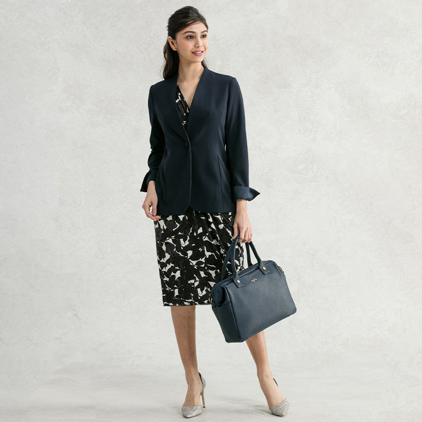 Chic navy for the office