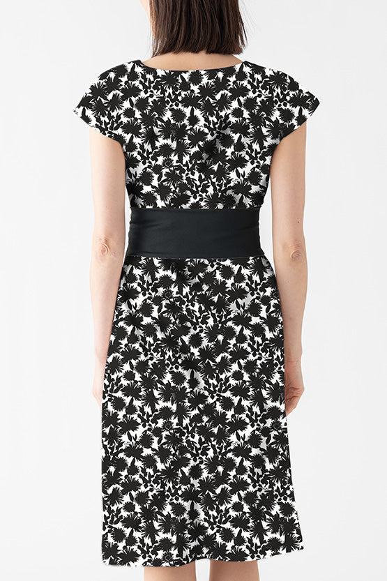 Silky: Silk-Like Monomer Galette T-Shirt With Sash