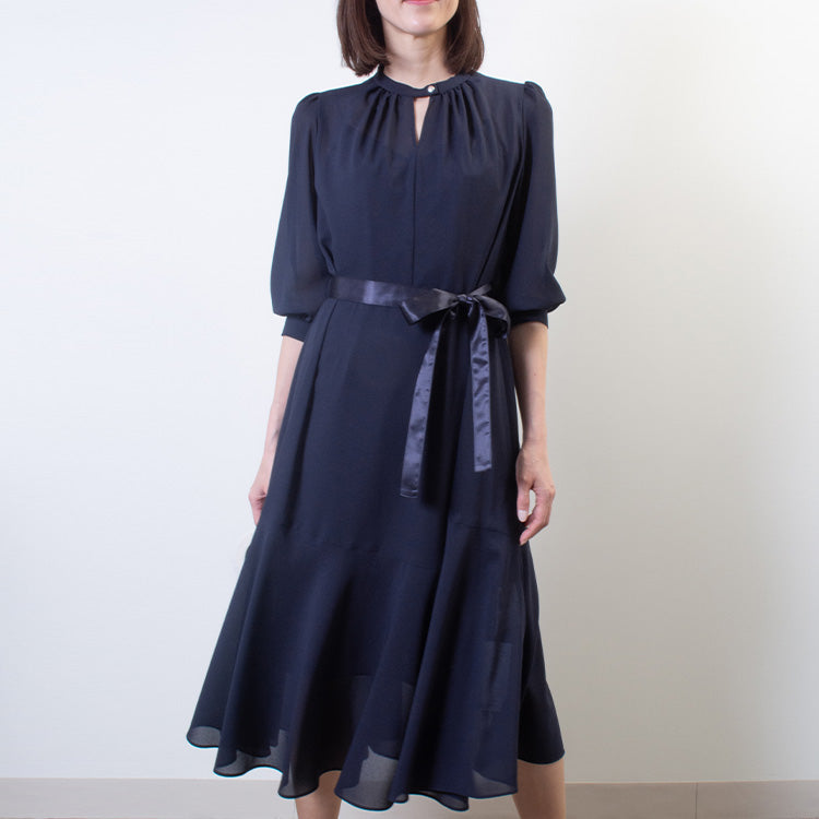 Enjoy a comfortable and elegant day in stretch chiffon