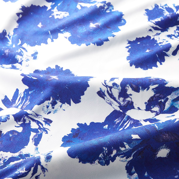 Transparency like porcelain<br> Blue flower