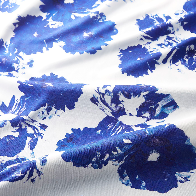 Transparency like porcelain<br> Blue flower