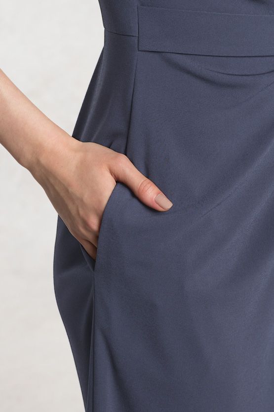 Body Shape Correction: Blue-Grey Daily Dress