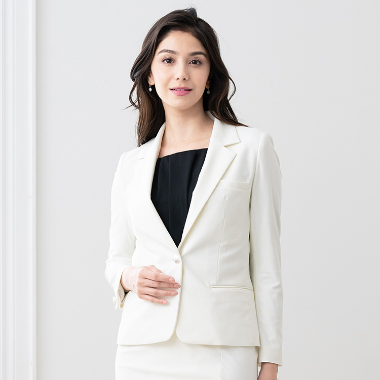 A white suit exudes sincerity and femininity