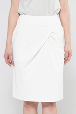 Shell White Design Tuck Skirt
