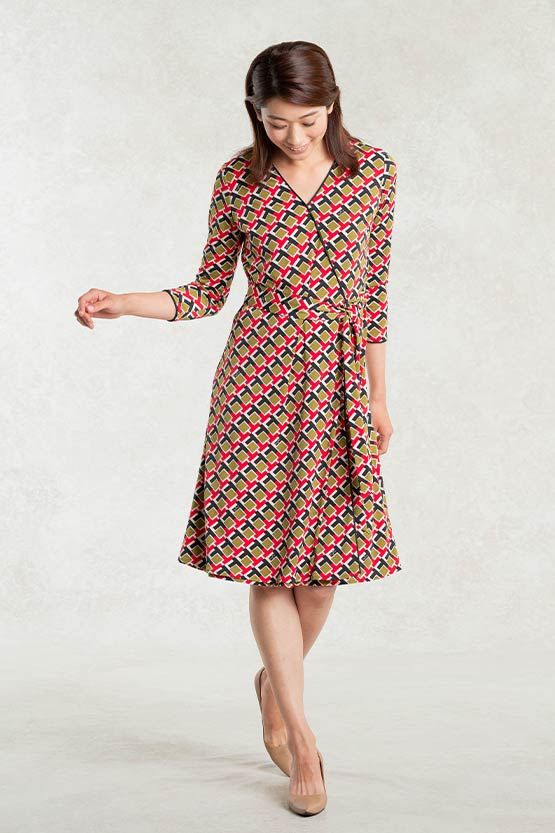 Red King’S Road Wrap-Style Dress