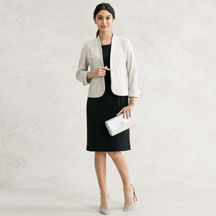 PAIR WITH NUANCE COLORS FOR A SOFT LOOK